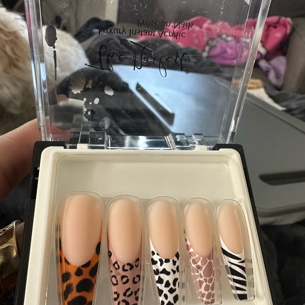 Animal Print Press-On Nails
